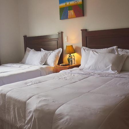 Hotel Villa Antigua サンサルバドル エクステリア 写真