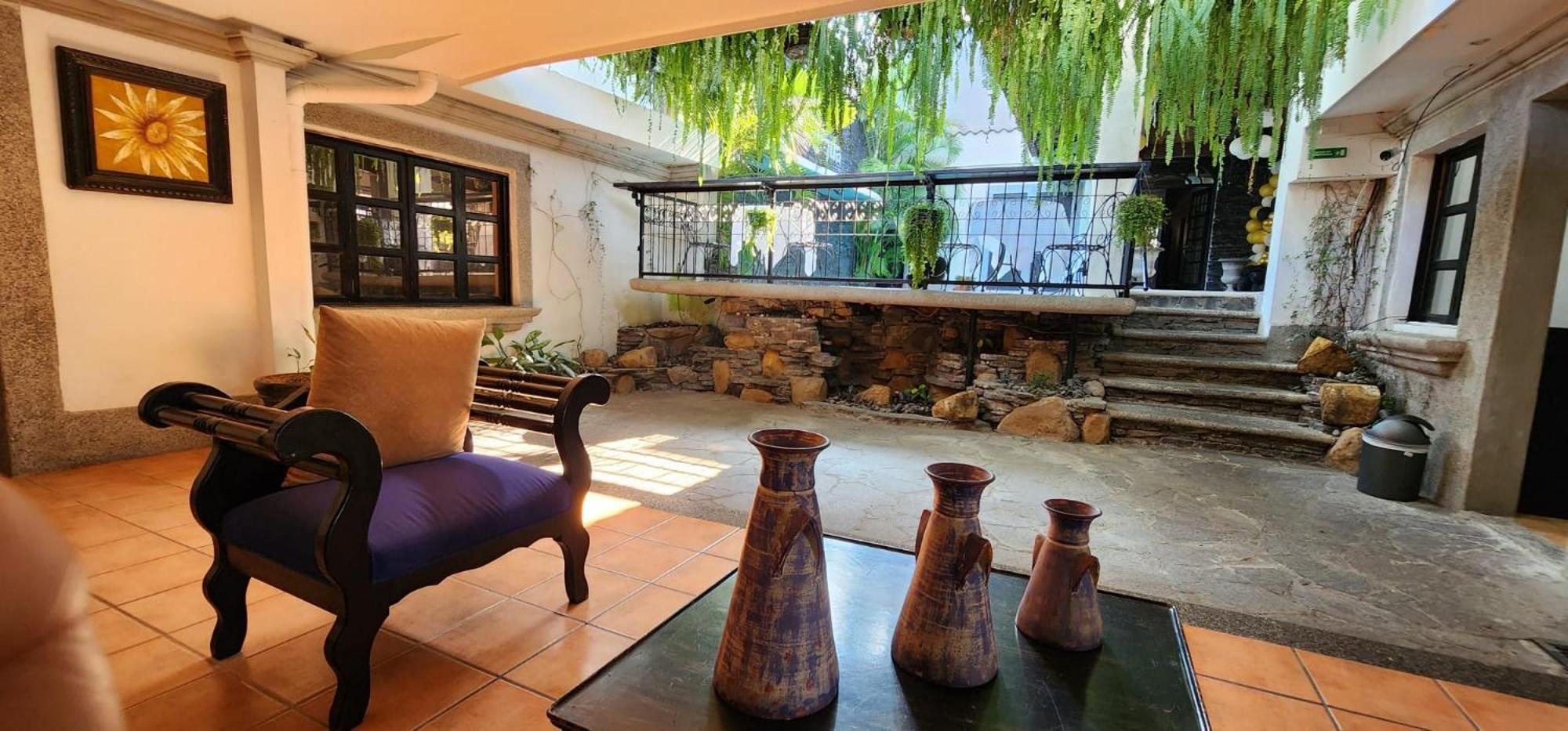 Hotel Villa Antigua サンサルバドル エクステリア 写真
