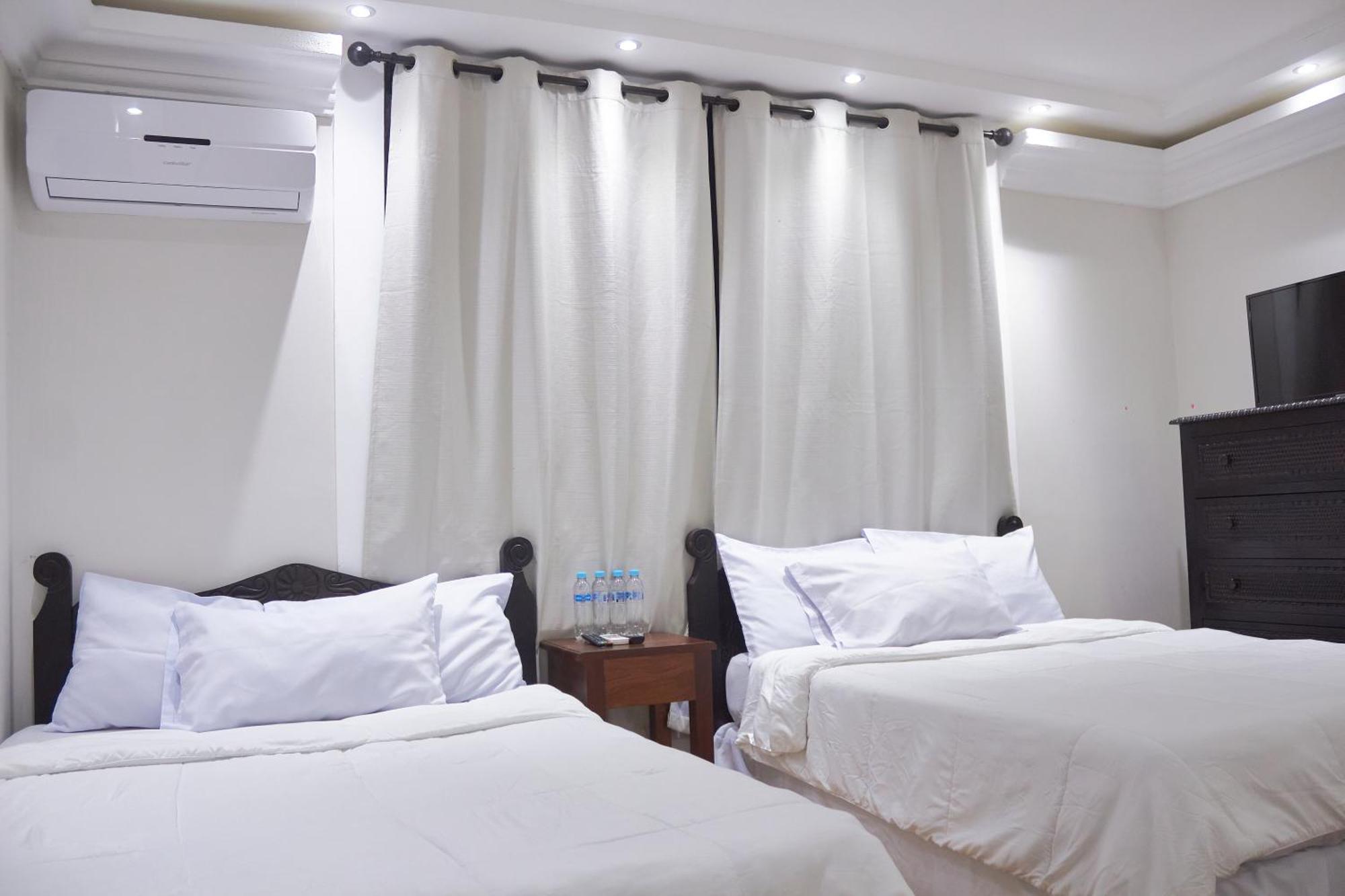 Hotel Villa Antigua サンサルバドル エクステリア 写真